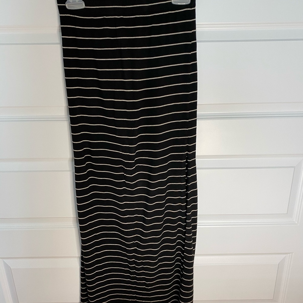 Maxi skirt - Picture 2 of 3